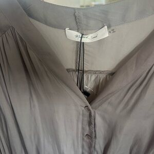 Mustard Seed Taupe V-Neck Button Front Top